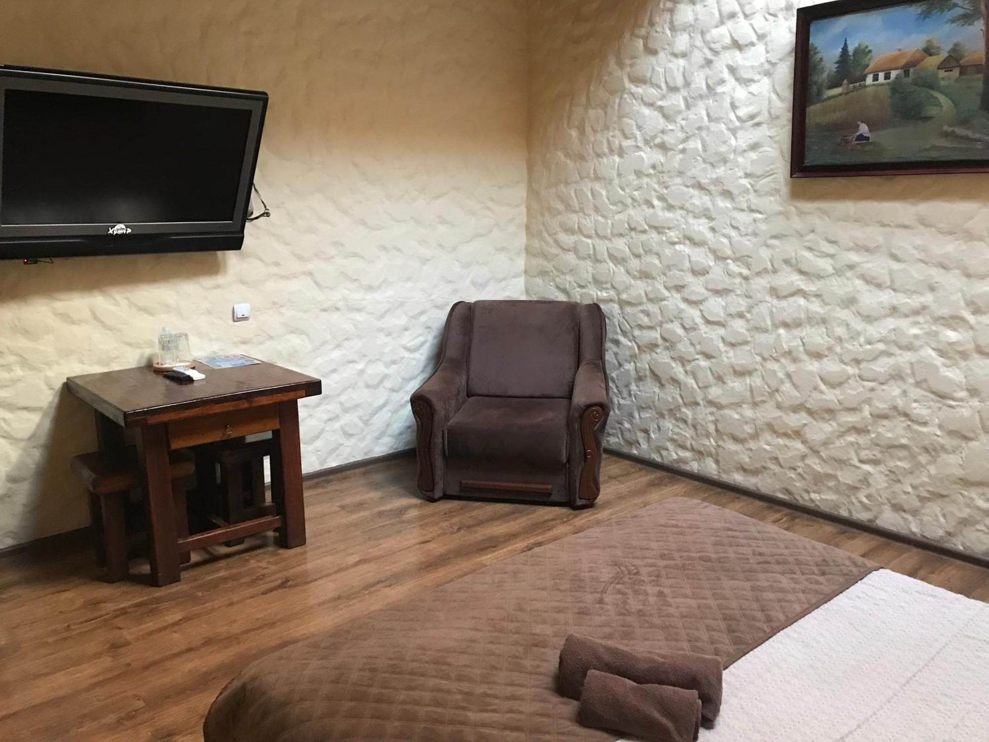 מלון Velyka Omelyana Complex Khutor מראה חיצוני תמונה