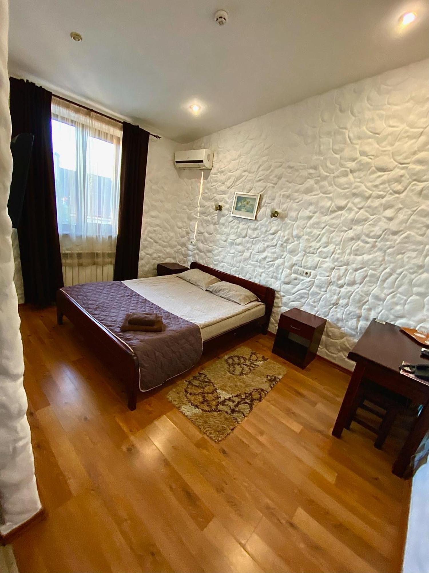 מלון Velyka Omelyana Complex Khutor מראה חיצוני תמונה